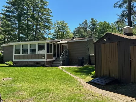 30 Earl Dr, Athol, MA 01331 photo 4