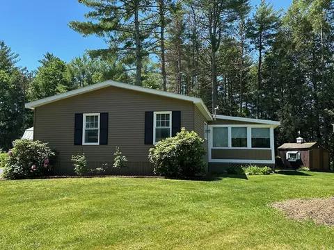 30 Earl Dr, Athol, MA 01331 photo 3