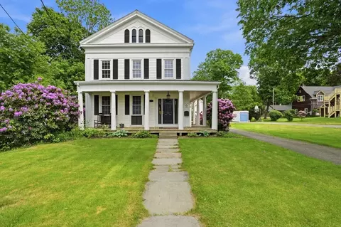 100 S Main St, Middleboro, MA 02346