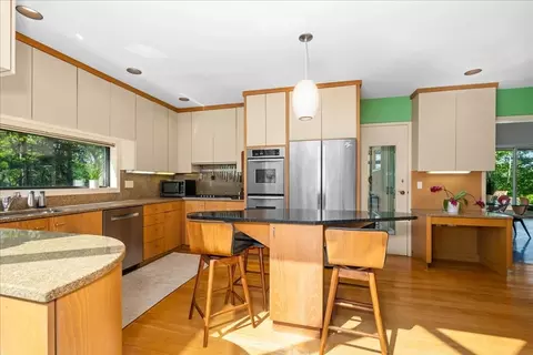 45 Hickory Dr, Worcester, MA 01609 photo 9
