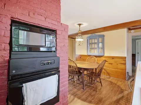 Dining - 834 Pleasant St, Athol, MA 01331 photo 5 of 6
