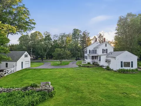 Exterior - 834 Pleasant St, Athol, MA 01331 photo 6 of 6