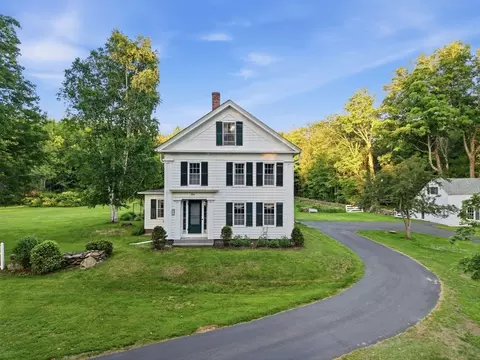 Exterior - 834 Pleasant St, Athol, MA 01331 photo 3 of 6