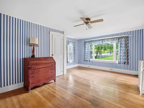 Bedroom - 834 Pleasant St, Athol, MA 01331 photo 1 of 8