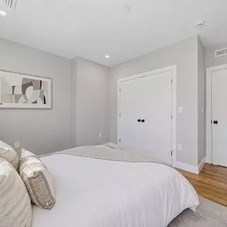 Bedroom - 174 Walnut St #2, Somerville, MA 02145 photo 2 of 4