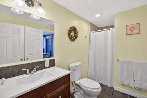 Bath - 695 Cable Rd, Eastham, MA 02642 photo 3 of 4