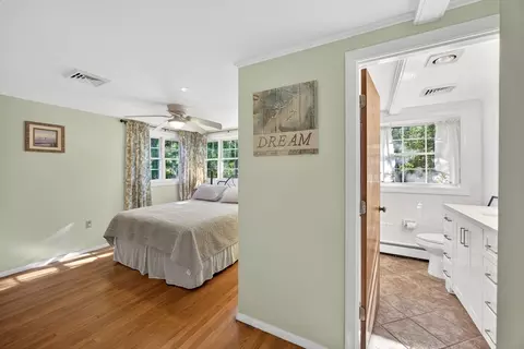 Bedroom - 695 Cable Rd, Eastham, MA 02642 photo 4 of 7