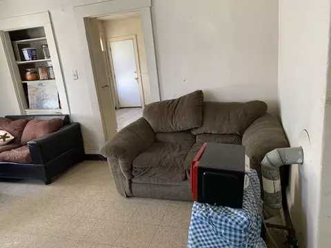 Living - 57 E Central St, Worcester, MA 01605 photo 2 of 5