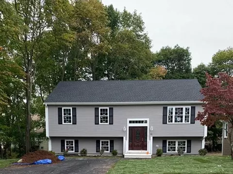 132 Falconer Ave, Brockton, MA 02301