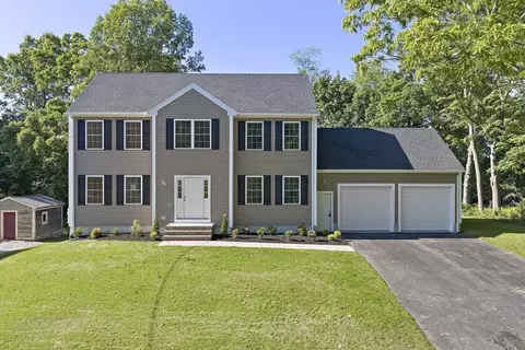 90 Liberty St, Randolph, MA 02368