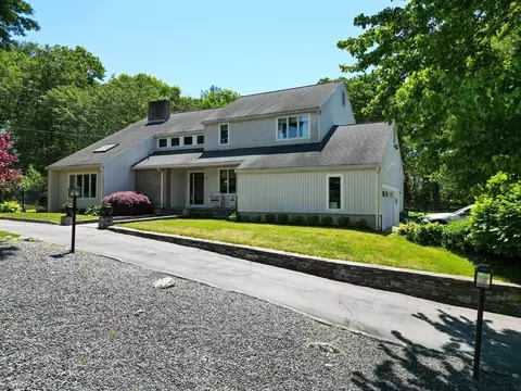 20 Copperfield Ave, Easton, MA 02356