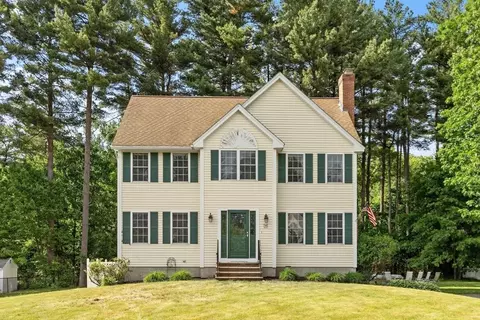 135 Jennies Way, Tewksbury, MA 01876