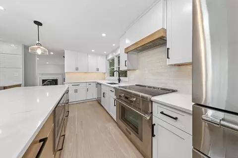 Kitchen - 15 Pioneer Rd, Hingham, MA 02043 photo 1 of 1