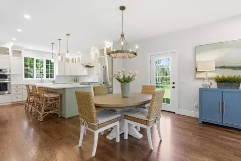 Dining - 131 Maple St, Scituate, MA 02066 photo 2 of 2