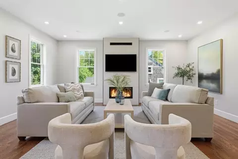 131 Maple St, Scituate, MA 02066
