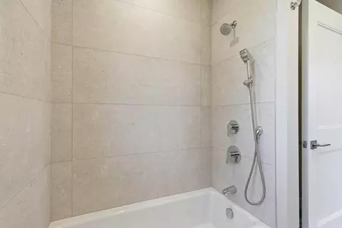 Bath - 131 Maple St, Scituate, MA 02066 photo 9 of 10