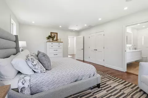 Bedroom - 131 Maple St, Scituate, MA 02066 photo 2 of 5