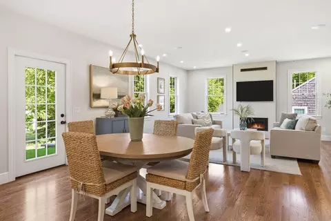 Dining - 131 Maple St, Scituate, MA 02066 photo 1 of 2