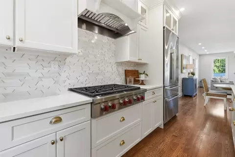 Kitchen - 131 Maple St, Scituate, MA 02066 photo 4 of 5