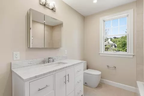 Bath - 131 Maple St, Scituate, MA 02066 photo 8 of 10