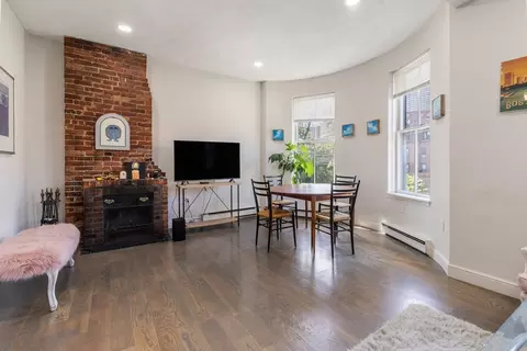 142 Chandler St #4, Boston, MA 02116