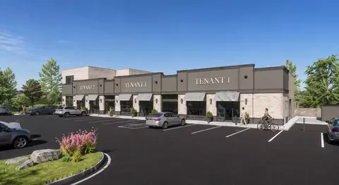 922 Lynnfield St, Lynnfield, MA 01940