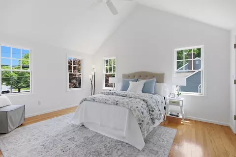 Bedroom - 81 Parish Rd, Needham, MA 02494 photo 4 of 6