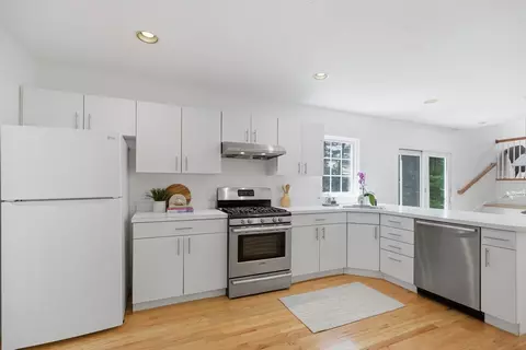 Kitchen - 81 Parish Rd, Needham, MA 02494 photo 2 of 3