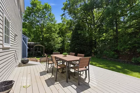 Exterior - 81 Parish Rd, Needham, MA 02494 photo 5 of 7