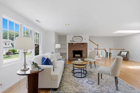 Living - 81 Parish Rd, Needham, MA 02494 photo 4 of 6