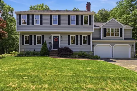 Exterior - 81 Parish Rd, Needham, MA 02494 photo 8 of 8