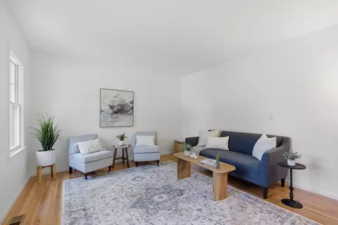 Living - 81 Parish Rd, Needham, MA 02494 photo 5 of 6