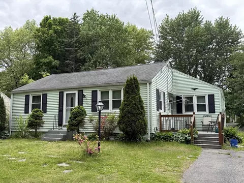 Exterior - 40 Aldrew Ter, Springfield, MA 01119 photo 2 of 2