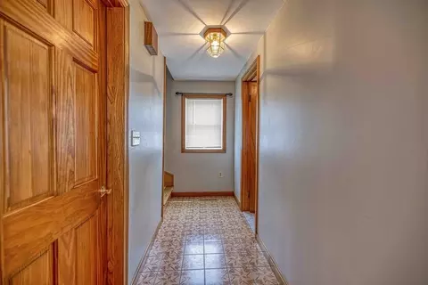 Entry Way - 36 Mcgowan St, Fall River, MA 02723 photo 2 of 4