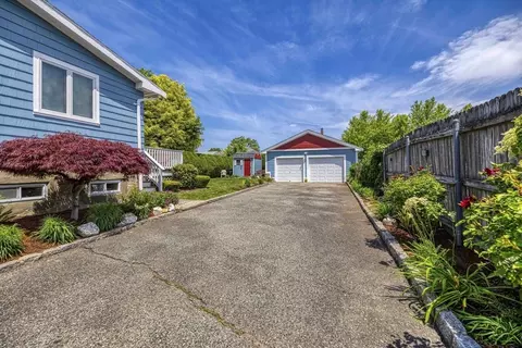 Exterior - 36 Mcgowan St, Fall River, MA 02723 photo 4 of 7
