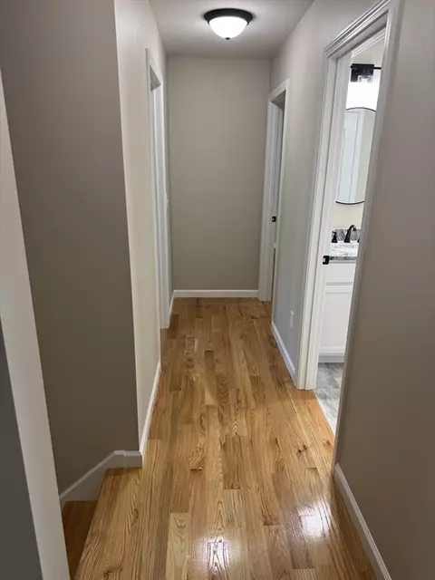 Entry Way - 147 Parkerview St, Springfield, MA 01119 photo 1 of 1