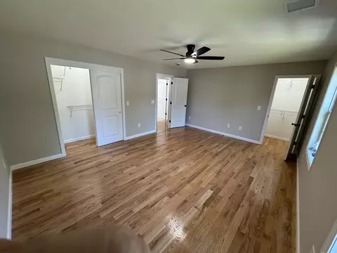 Bedroom - 147 Parkerview St, Springfield, MA 01119 photo 2 of 2