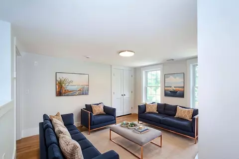 Living - 215 Gardner St, Hingham, MA 02043 photo 3 of 4