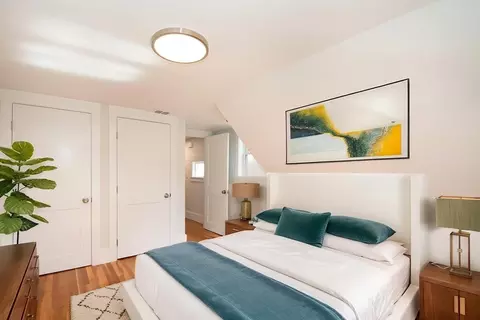 Bedroom - 215 Gardner St, Hingham, MA 02043 photo 4 of 9