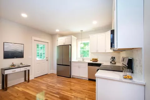 Kitchen - 215 Gardner St, Hingham, MA 02043 photo 5 of 7