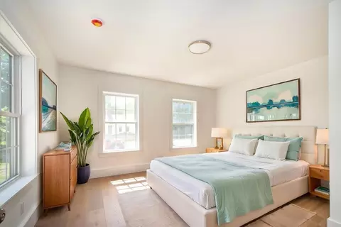 Bedroom - 215 Gardner St, Hingham, MA 02043 photo 3 of 9
