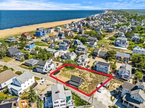 11 13 16th St, Newbury, MA 01951