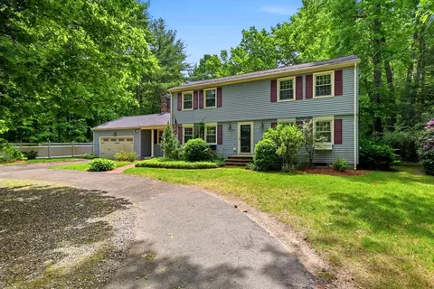 1292 Burts Pit Rd, Northampton, MA 01062