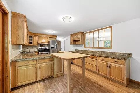 1292 Burts Pit Rd, Northampton, MA 01062 photo 8