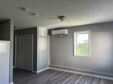 Living - 1017 Pine St, Fall River, MA 02723 photo 2 of 8