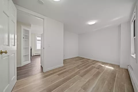 Bedroom - 15 Shepherd St, Gloucester, MA 01930 photo 1 of 3
