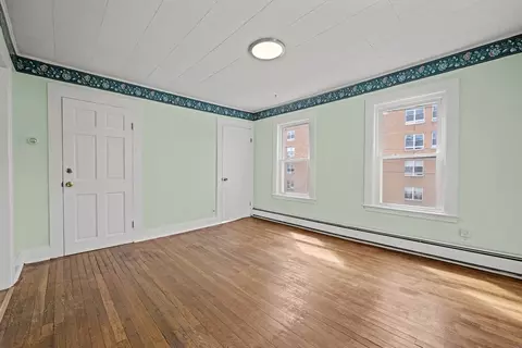 Bedroom - 15 Shepherd St, Gloucester, MA 01930 photo 2 of 3