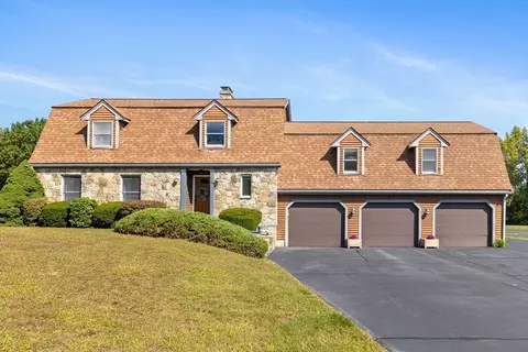 4 Indian Brook Rd, Ashland, MA 01721