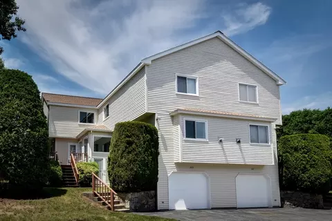 325 Captain Eames Cir #325, Ashland, MA 01721