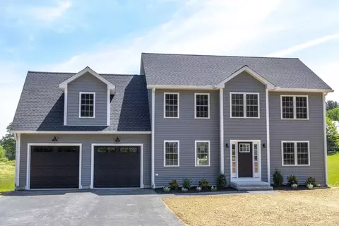 555 Neck Rd, Lancaster, MA 01523
